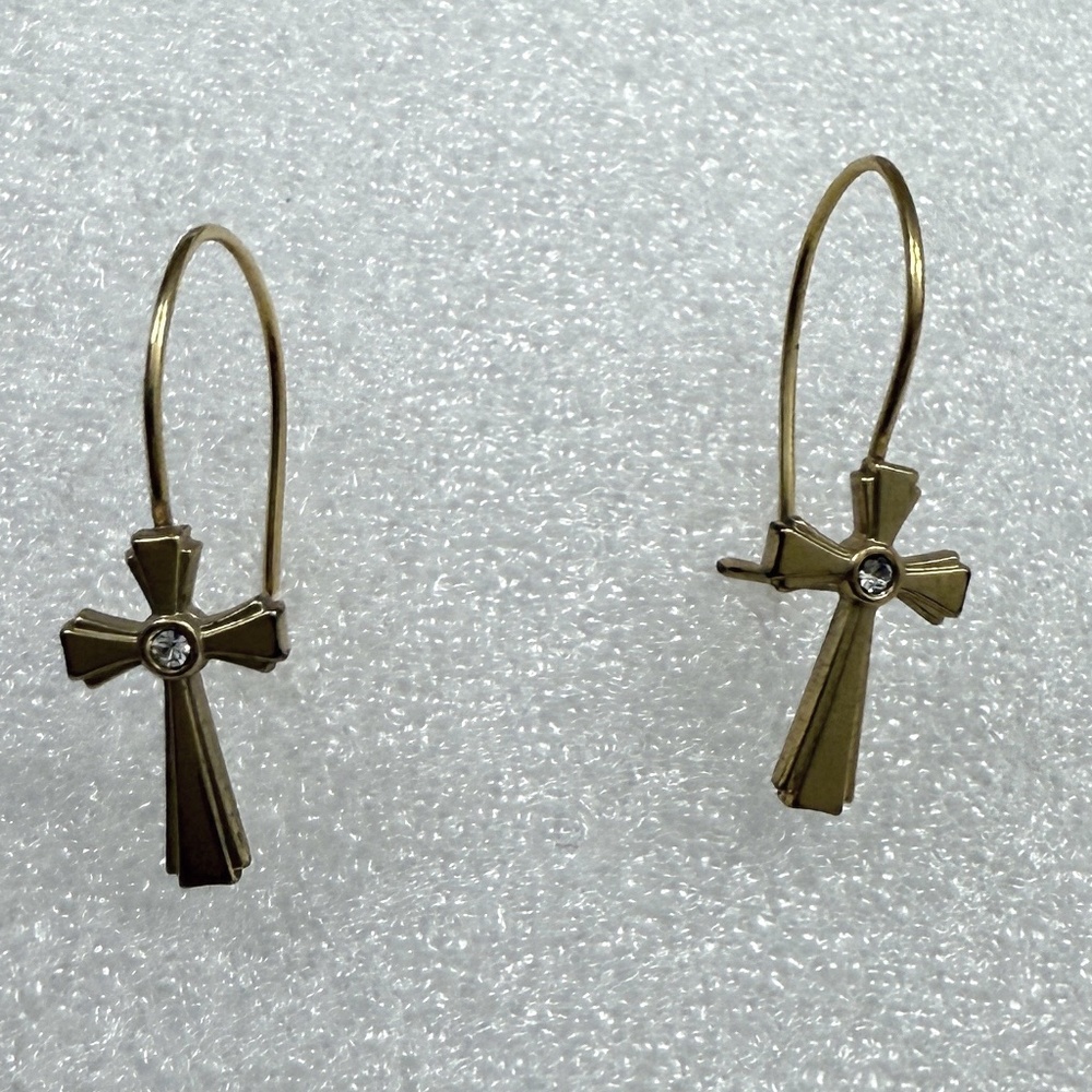 Pair of gold lightweight earrings with the‎ Cross